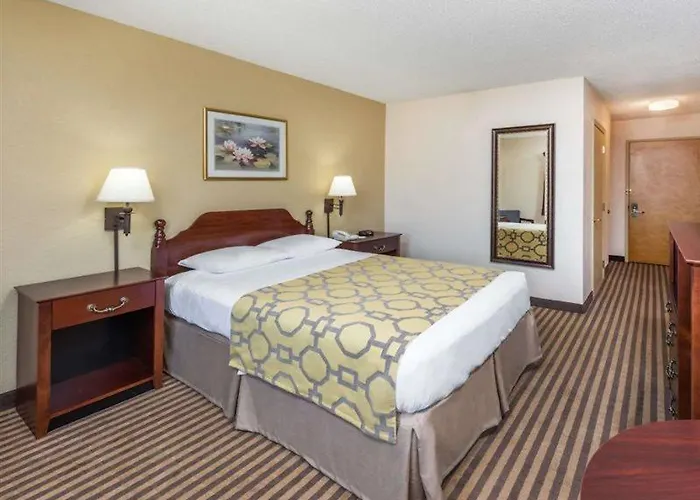 Baymont By Wyndham Hotel 2*