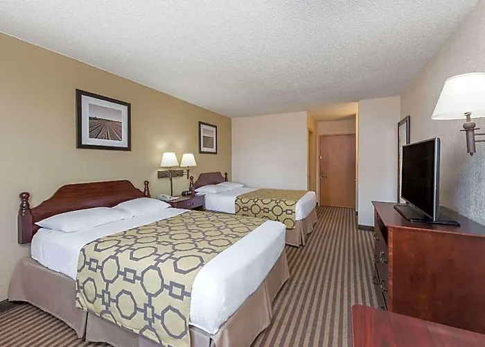 Hotel Baymont By Wyndham