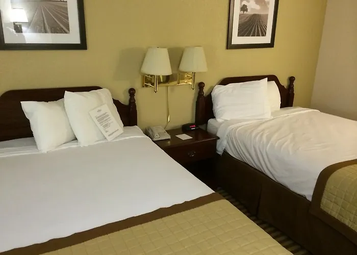 Baymont By Wyndham 2*